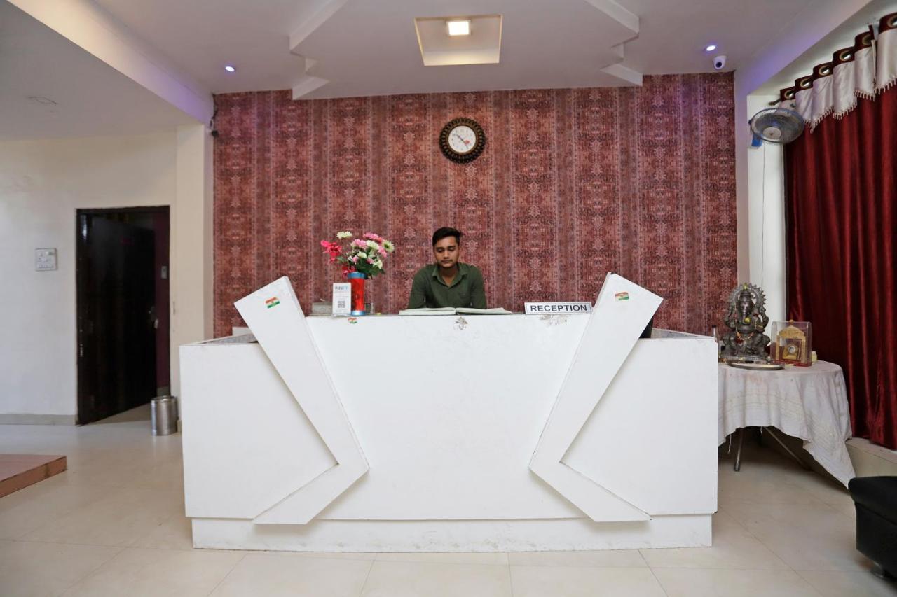 Spot On 39940 Shree Shine Hotel Satna Ngoại thất bức ảnh