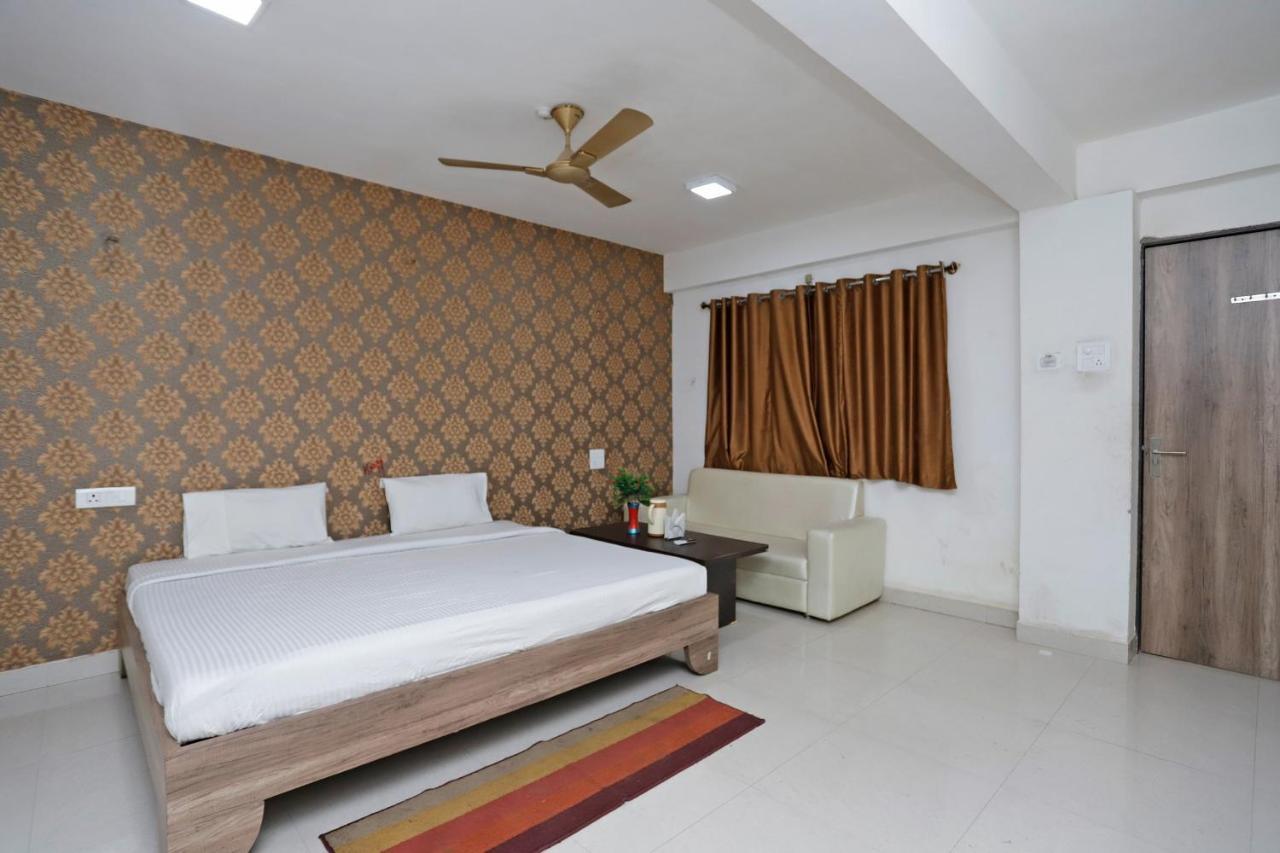 Spot On 39940 Shree Shine Hotel Satna Ngoại thất bức ảnh