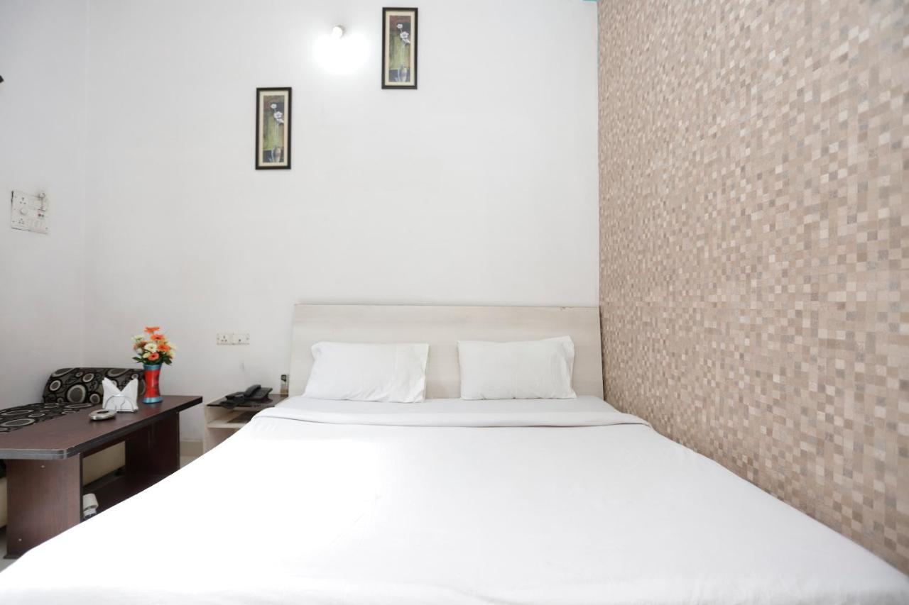 Spot On 39940 Shree Shine Hotel Satna Ngoại thất bức ảnh